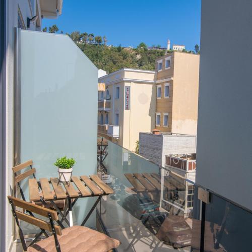 Cosy & elegant loft suite in the city center, Zakynthos (Foto 9)