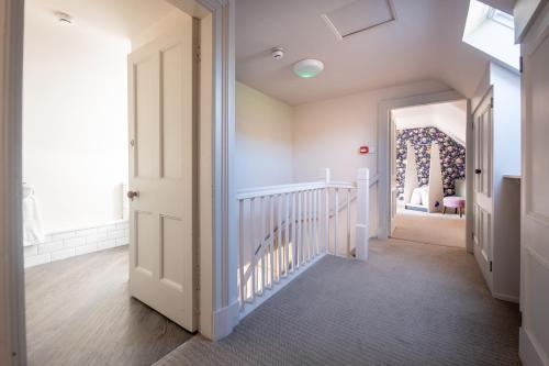 The Cottage - Loch Ness Cottage Collection – Inverness