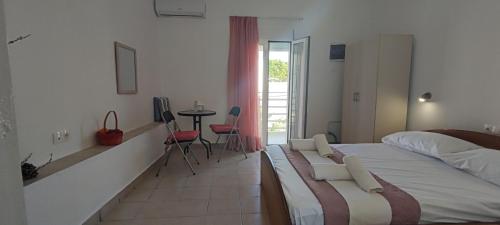 Platia Studios 1