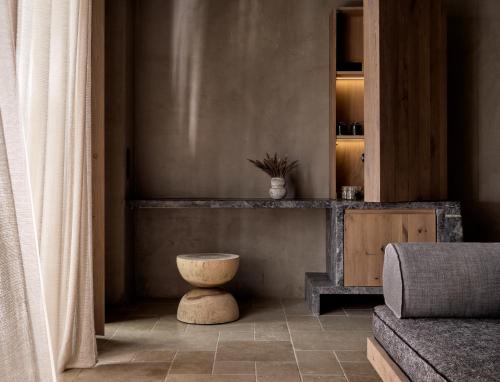 Acro Suites - A Wellbeing Resort