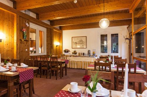 Schlossrestaurant Neuschwanstein - image 2