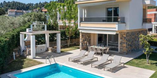 Jess Private Pool Villa, Pefkochori gîte à louer Petridis