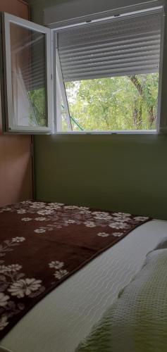 Apartment Rovis - image 3