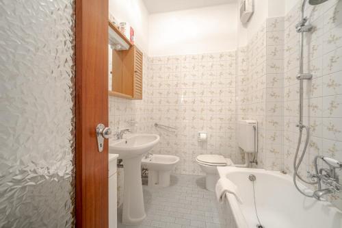 GuestHost - Rapallo Bellavista Vintage Flat, Rapallo (photo 10)