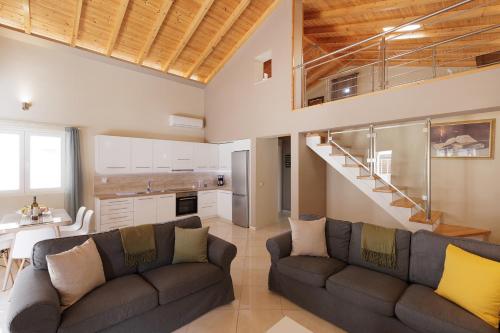 Mythos Modern Loft by Konnect gîte à louer Ypsos