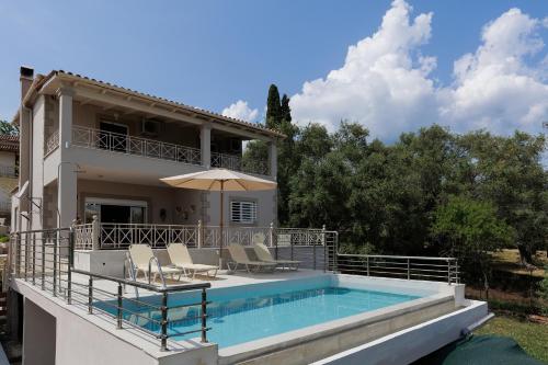Villa Mythos with Infinity Pool by Konnect gîte à louer Corfou