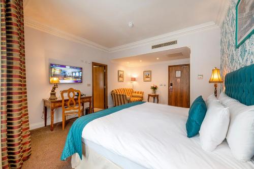 Ashburn Hotel - image 12