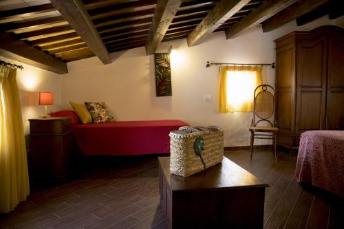 Junior Suite with Garden View image 9