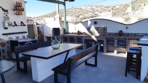 CASA CUEVA LOS HONORIOS in Kortes de Baza
