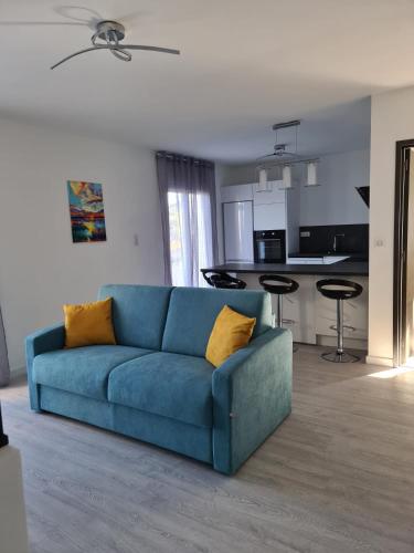 Logement 45 m2 vue mer gîte à louer Bastia