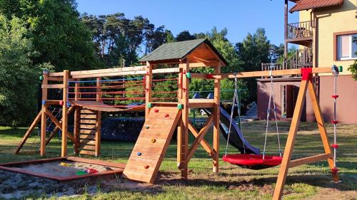 Domki Pod Złotym Dębem Domki Pod Złotym Dębem