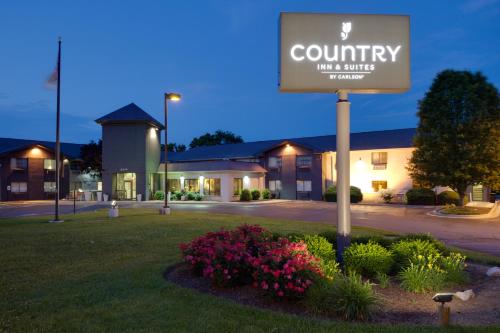 Country Inn & Suites by Radisson, Frederick, MD