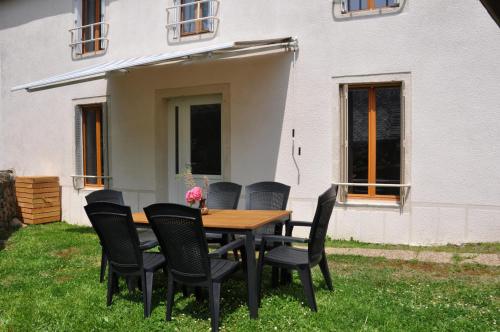 Gîte Le Nayrac - Nord Aveyron gîte à louer Fonbillon