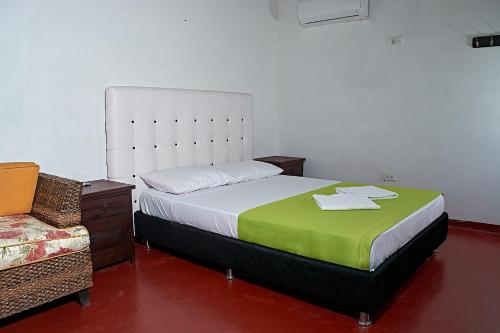 1 queen bed