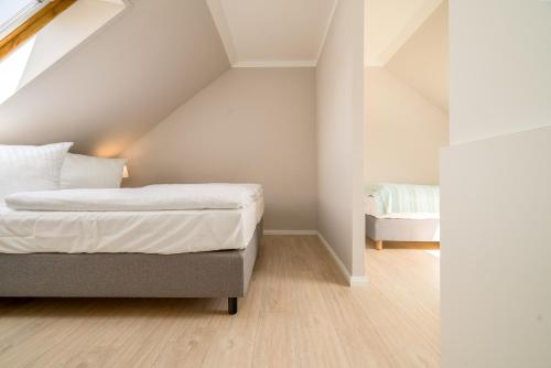 Holiday home with Terrace image 10