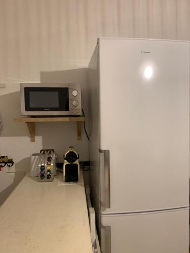 Appartement rue de l'amarrage à PORT GRIMAUD avec Terrasse vue canaux et garage Appartement rue de l'amarrage à PORT GRIMAUD avec Terrasse vue canaux et garage