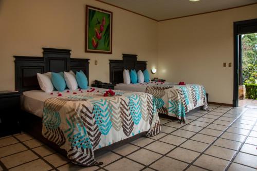 361995899 Arenal Manoa Resort & Hot Springs