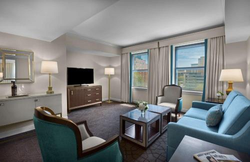 One-Bedroom King Suite room in The Royal Sonesta Chase Park Plaza St. Louis
