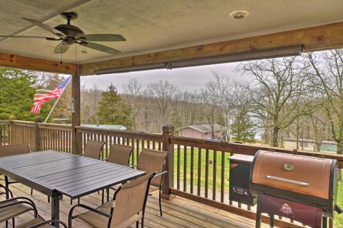 Table Rock Lake House with Fire Pit Steps to Water!