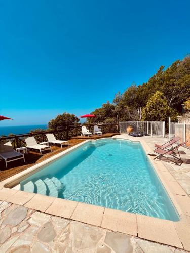 Magnifique Villa piscine climatisé vue mer  Ref  Villa Eucalyptus gîte à louer Anthéor