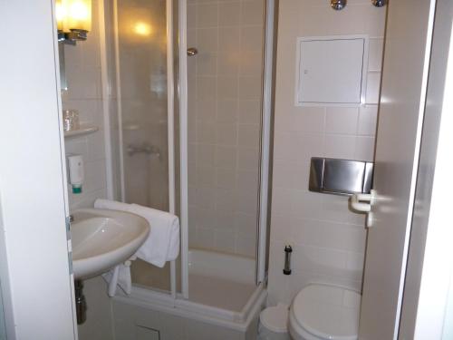 Hotel Brandenburg - image 11