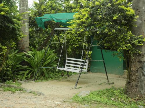 Garden, Jungle Paradise Farm and Guest House in Masinagudi