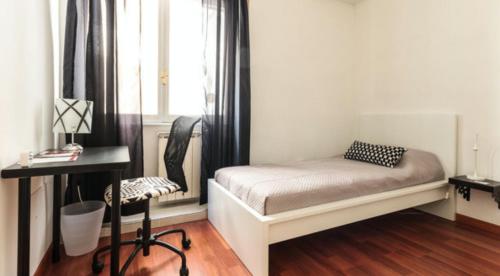 Take It Easy Roma Guest House - image 9