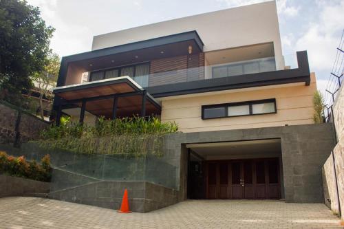 Villa Dago Pakar Bandung Bandung