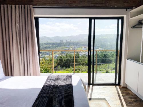 شرفة/ تراس, Eden on Edwards - no more loadshedding! in كنيسنا