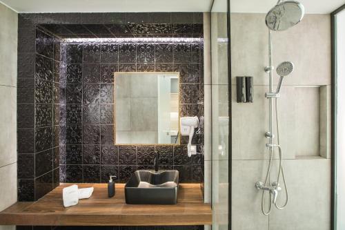 Xclusive Athens Suites Room Type - Studio Apartment