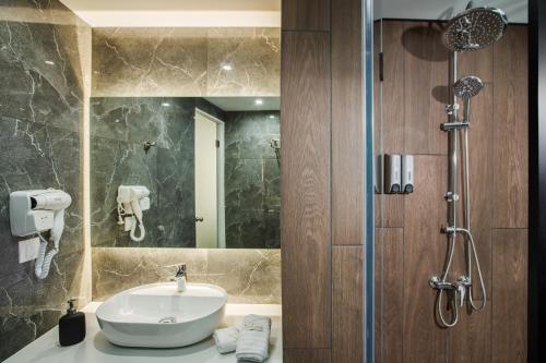 Xclusive Athens Suites Room Type - Deluxe Apartment