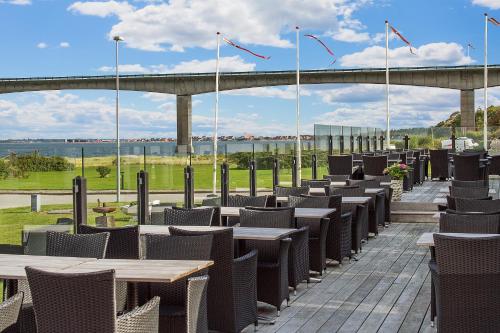 บริการและสิ่งอำนวยความสะดวก, Hotel Pinenhus in รอสเล่ว