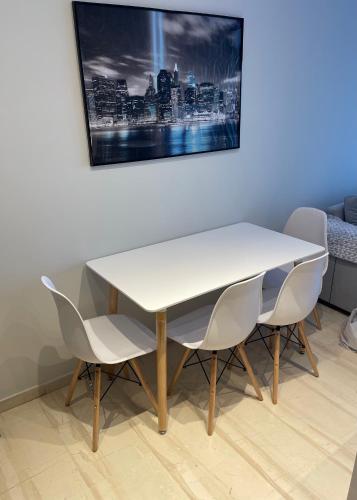 시설, Luxury 3 bedroom apartment in Kiato center in 키아토
