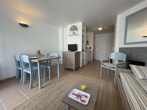 Maison La Flotte, 3 pièces, 6 personnes - FR-1-246C-24 gîte à louer Plage de la Clavette