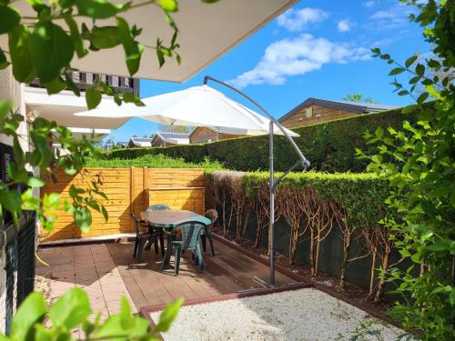 Appartement Merville-Franceville-Plage, 3 pièces, 5 personnes - FR-1-465-78 - Location saisonnière - Merville-Franceville-Plage