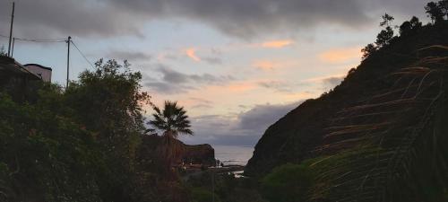 Paraíso Resiliente gîte à louer São Jorge