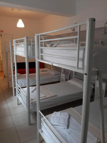 6 bunk beds