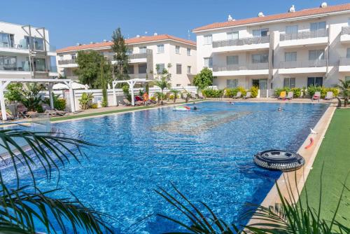 Mythical Sands Resort & Spa, Evilion Apartment