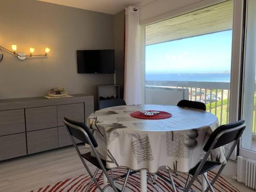Appartement avec WIFI et balcon à Perros-Guirec - FR-1-368-345 - Location saisonnière - Perros-Guirec