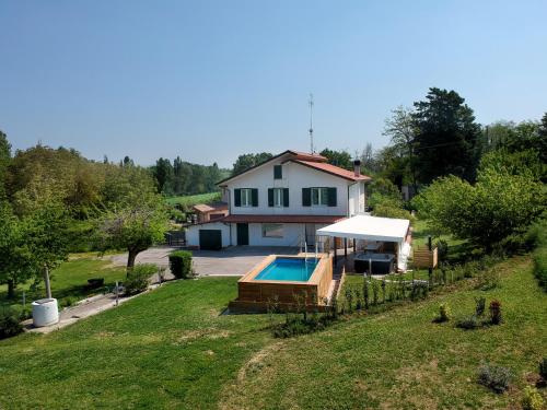  Casa Vacanze Raggio Di Sole, Pension in Montegridolfo