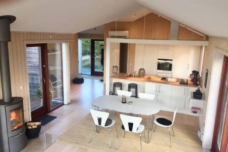 Kitchen, Luxury 109m2 cottage DunesNorthSea LøkkenBlokhus Denmark in Hvorup Klit