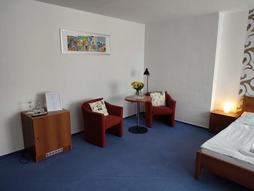 BEST Hotel Garni - image 2