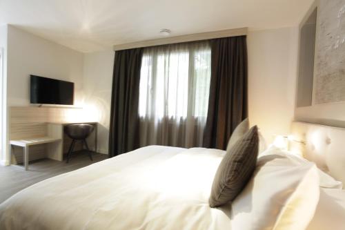 Chez Maman Hotel & Restaurant - image 4