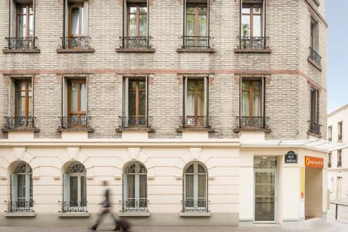Entrance, Aparthotel Adagio Access Paris Philippe Auguste in 20th - Menilmontant