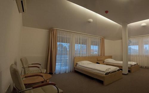 Hotel Baneasa Parc - image 7