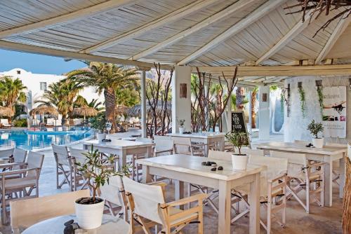 酒吧/高級酒吧, 亞特蘭蒂斯海灘別墅 (Atlantis Beach Villa) in 佩里薩
