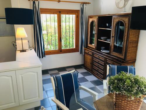 Three-Bedroom Chalet image 2