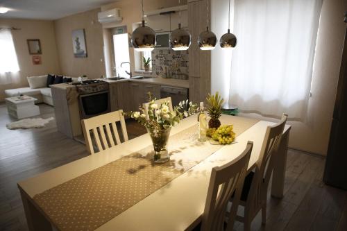 Apartment Tina - image 10