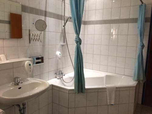 Tryp by Wyndham Kassel City Centre - image 6