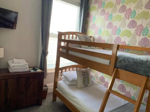 The Fylde International Guest House - image 10